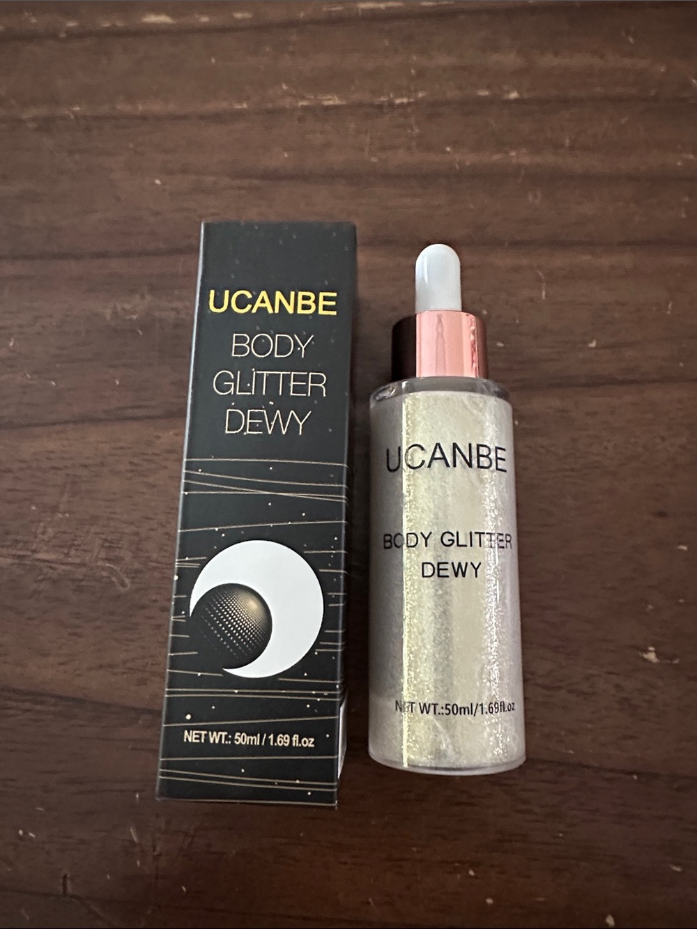 Body Glitter Dewy Highlighter - Shimmery Gold - Brand new